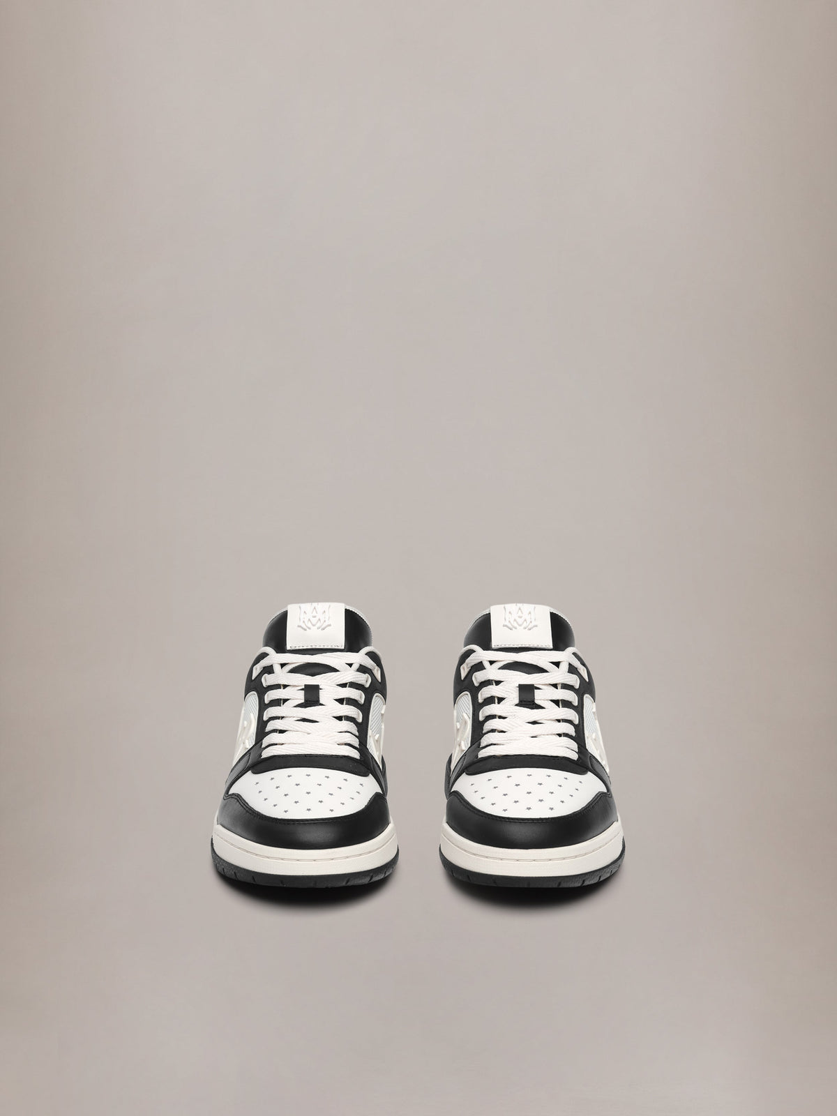 MA QUAD DEBOSSED CLASSIC LOW - Black