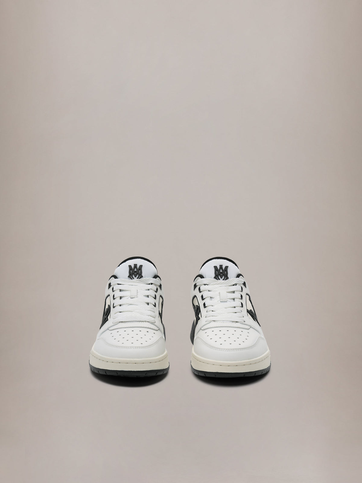 CLASSIC LOW - White Black