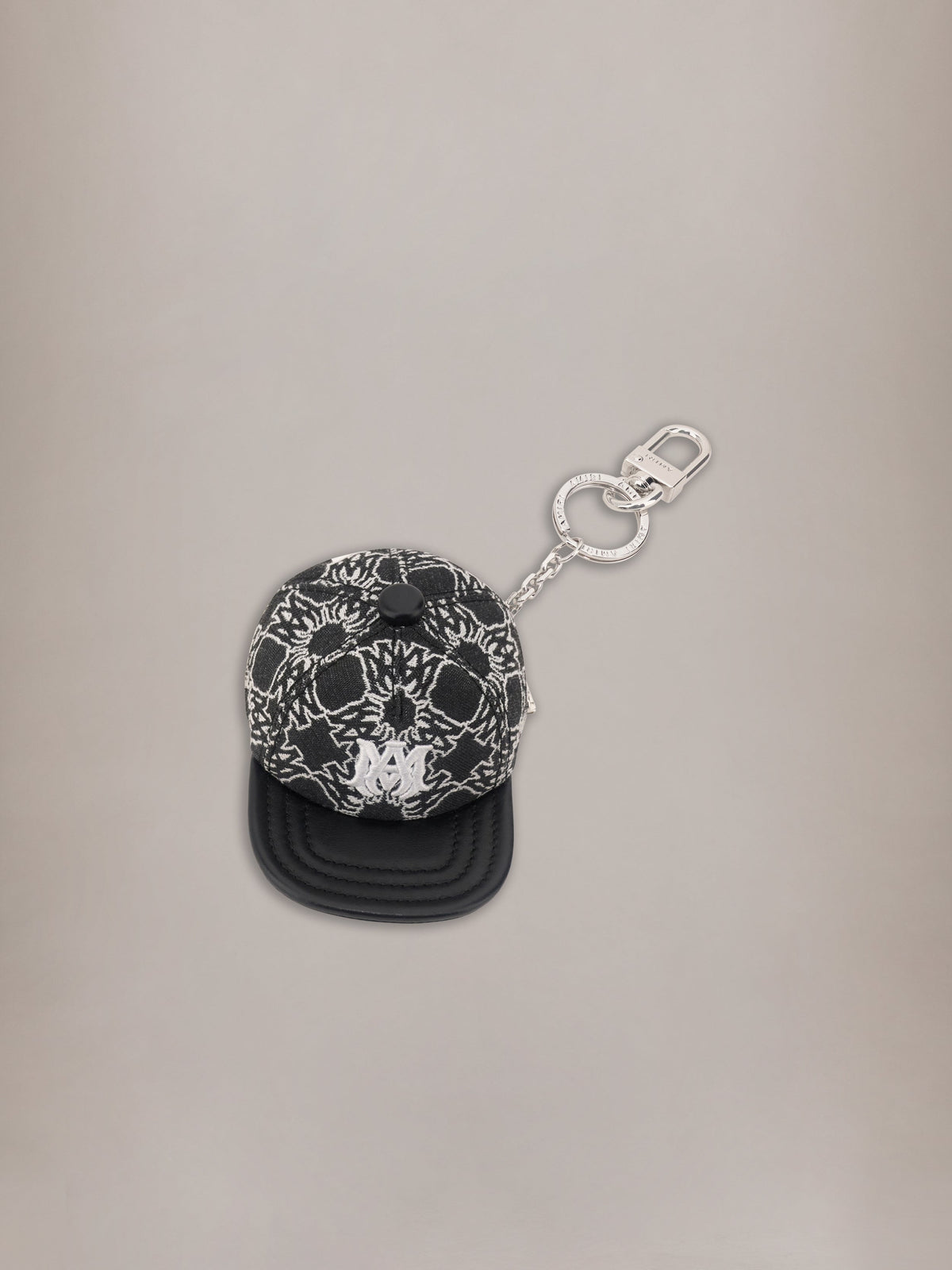 MA HAT KEYCHAIN - Black