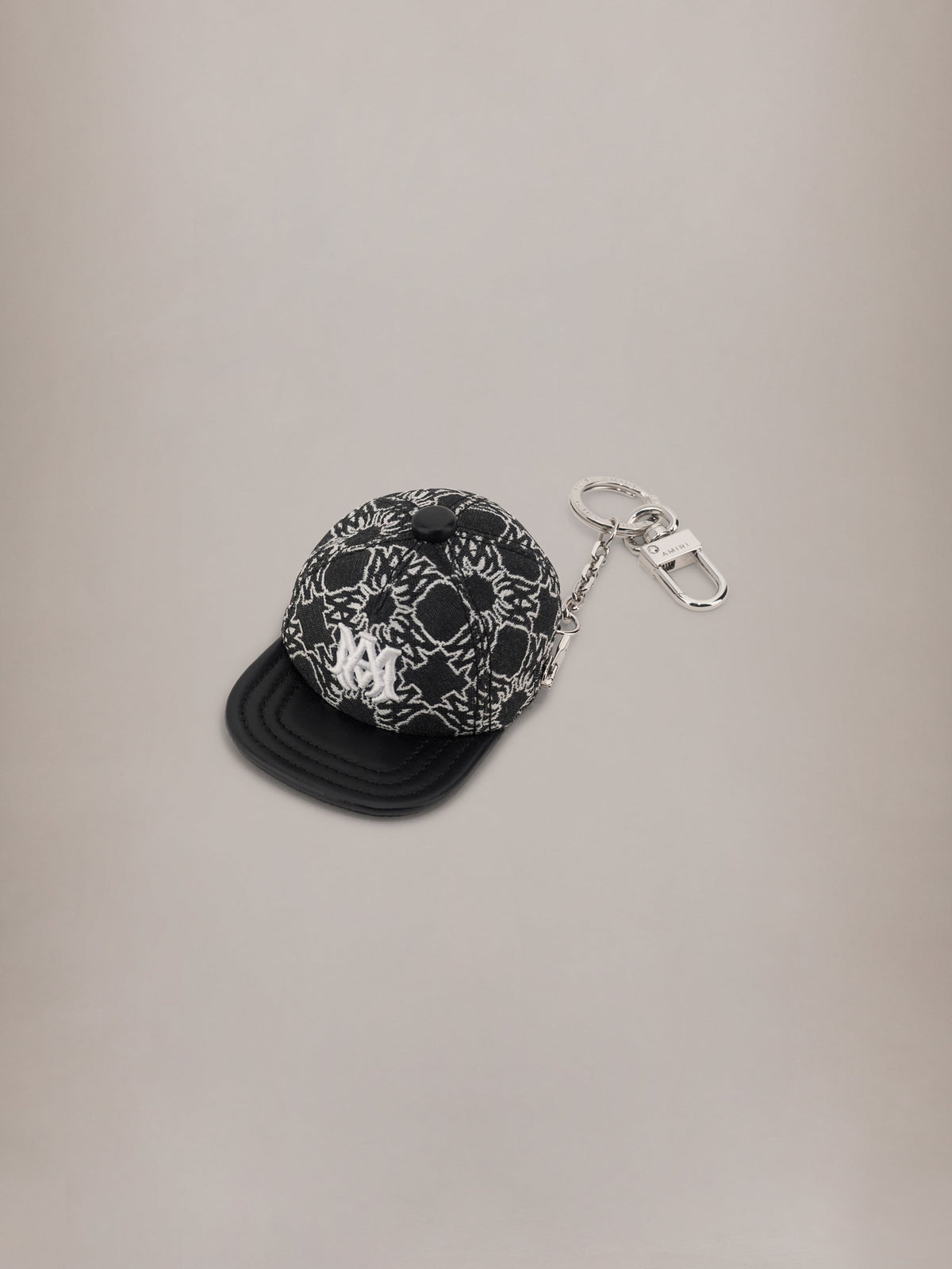 MA HAT KEYCHAIN - Black