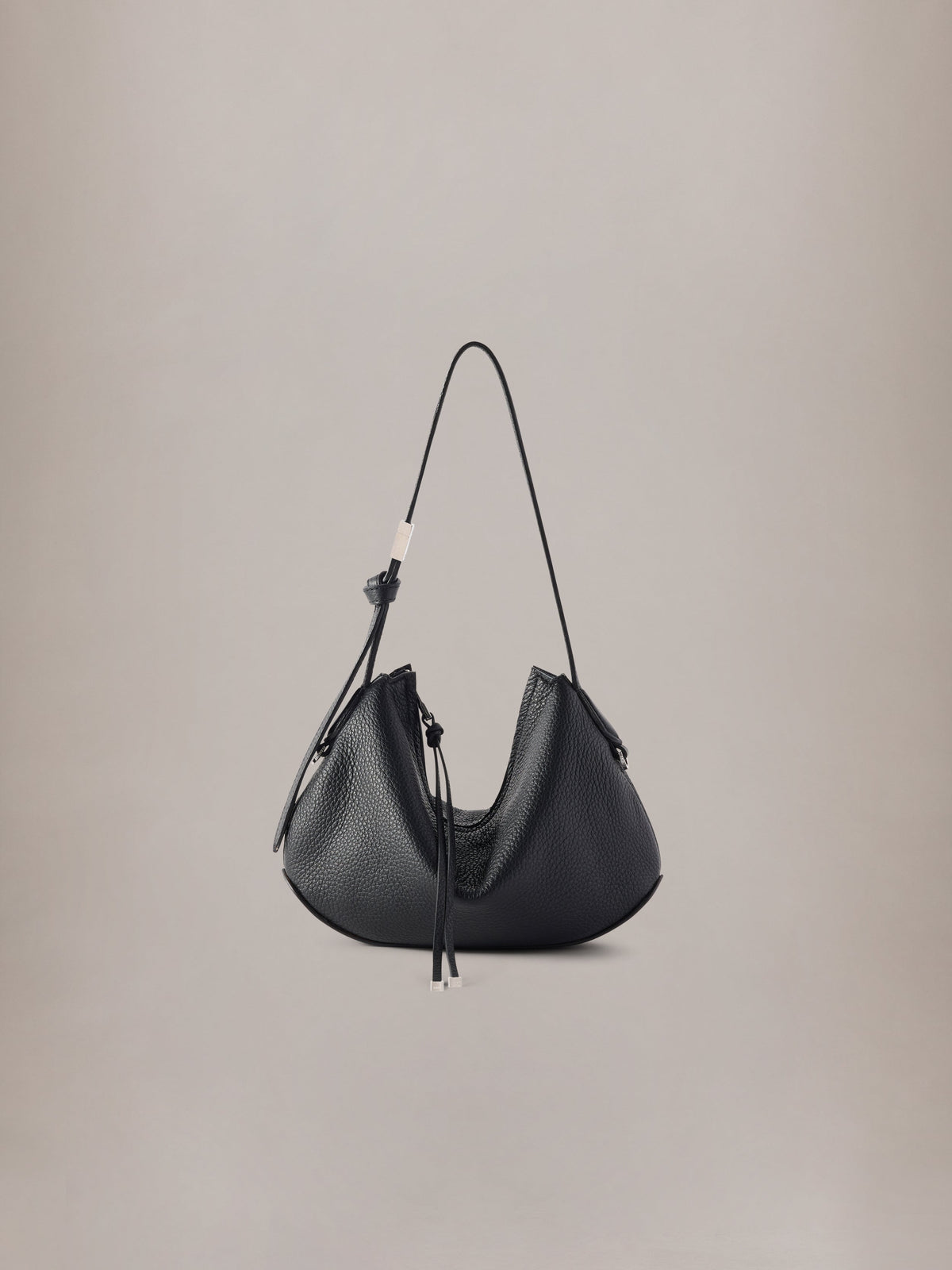 WOMEN - WOMEN'S BABY BISCOTTO SHOULDER BAG - Black