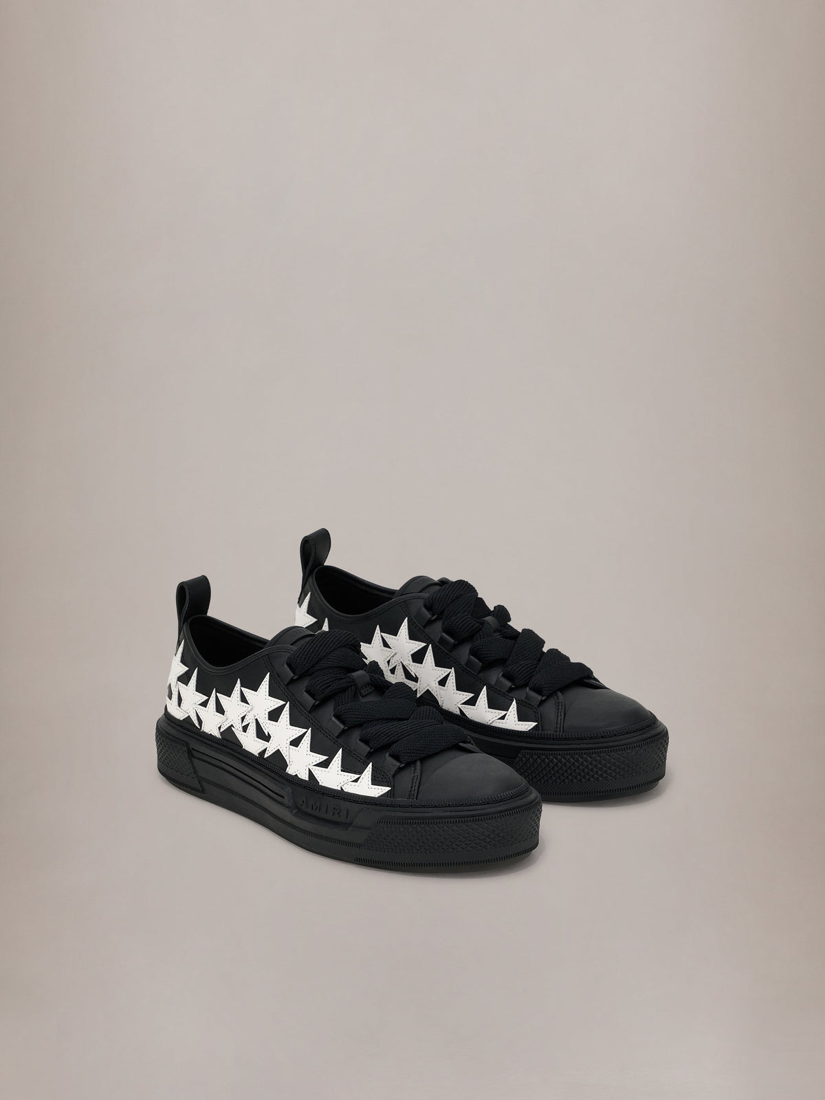 STARS COURT LOW - Black