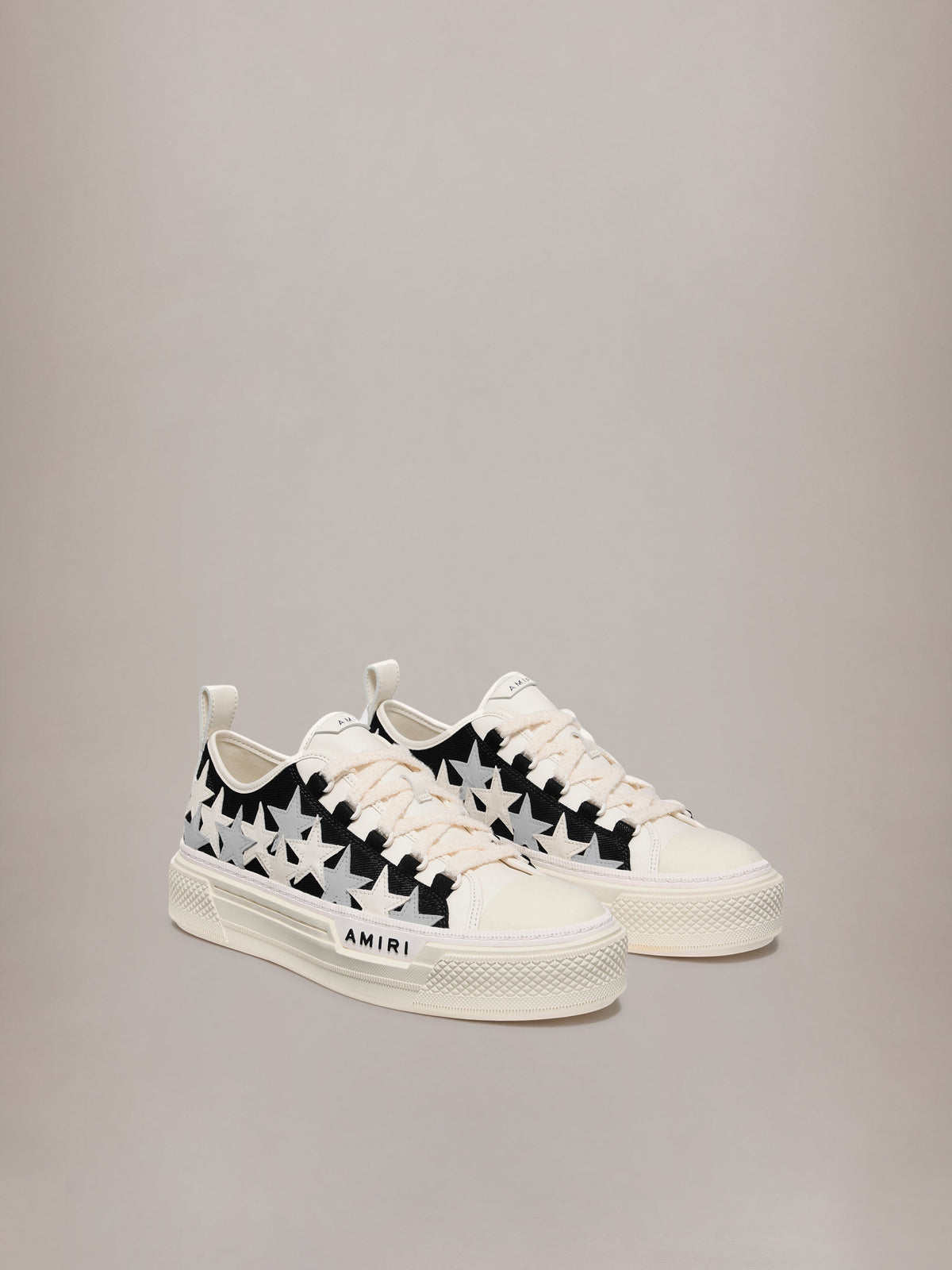 STARS COURT LOW - Black