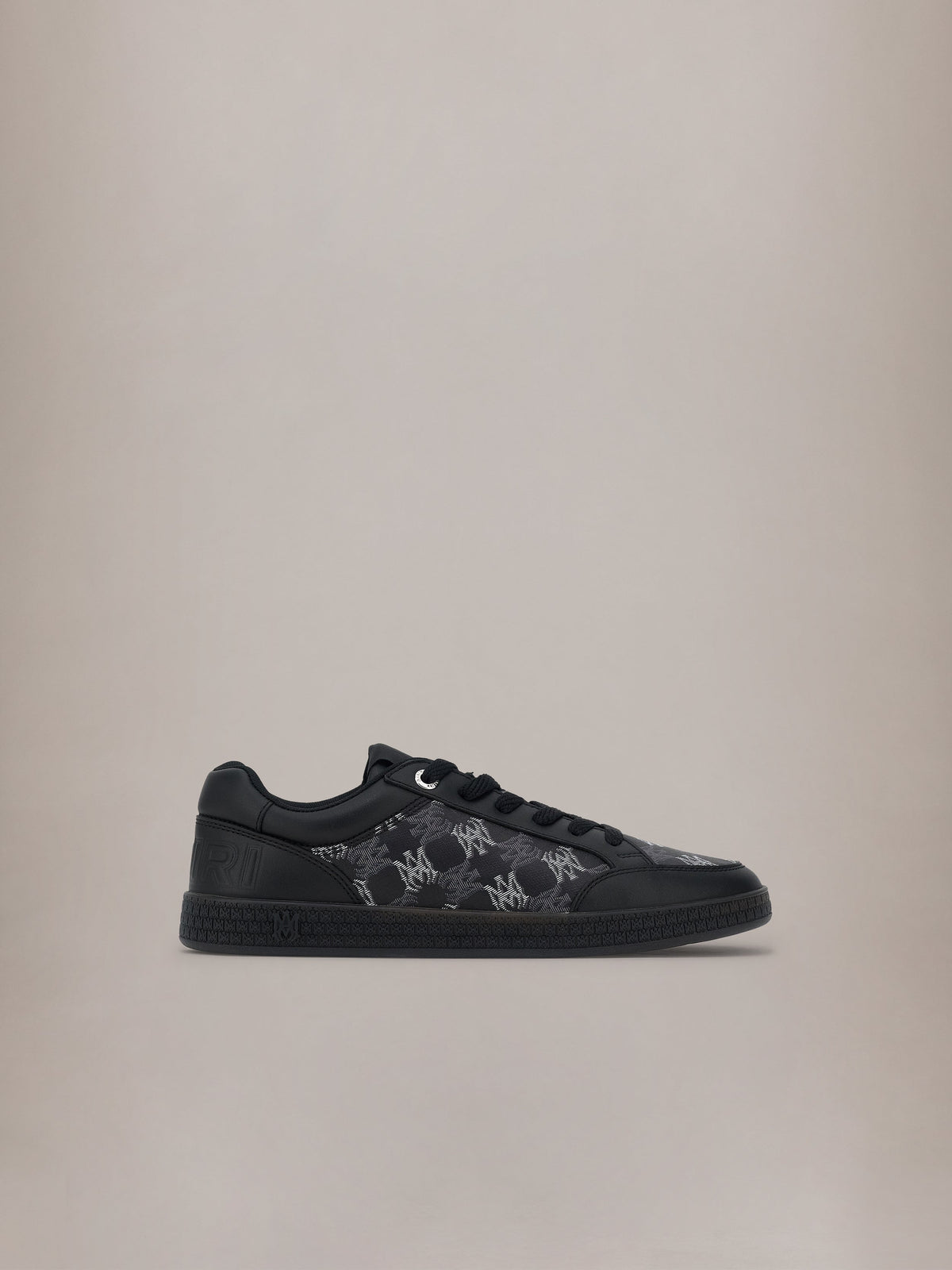 BLVD - Black