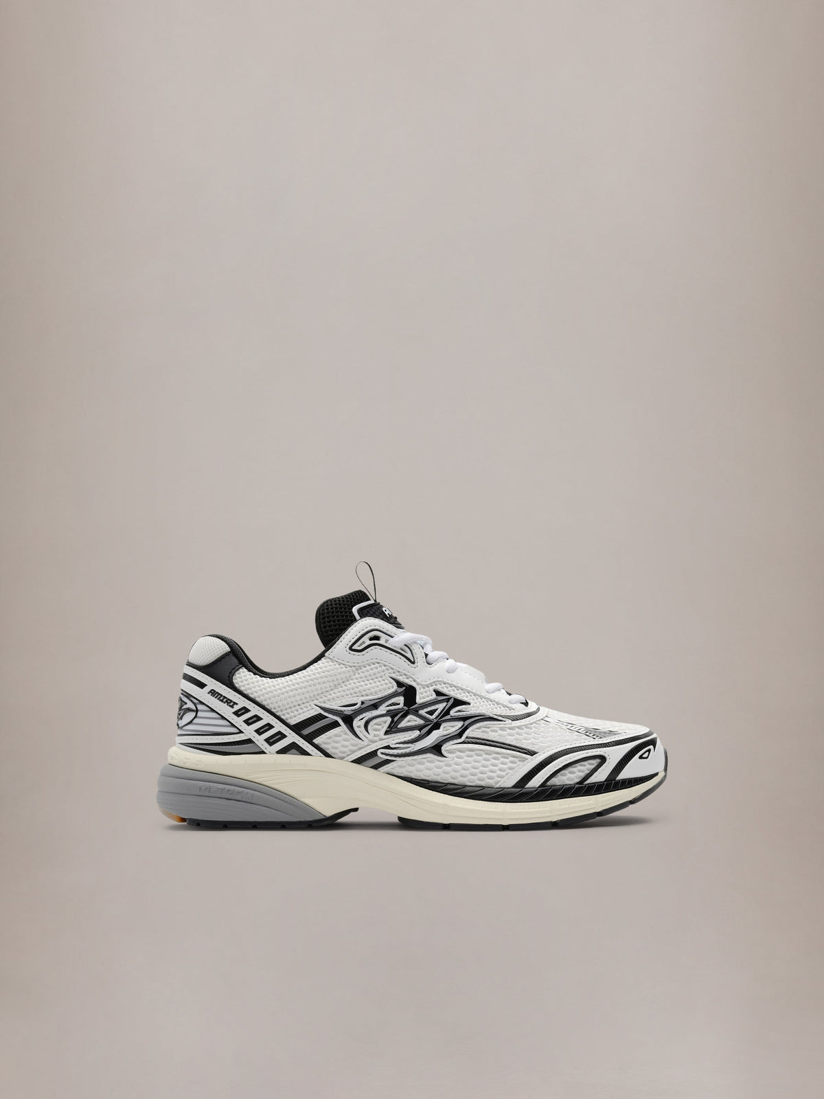 WOMEN- WOMEN'S M-TECH - White Black