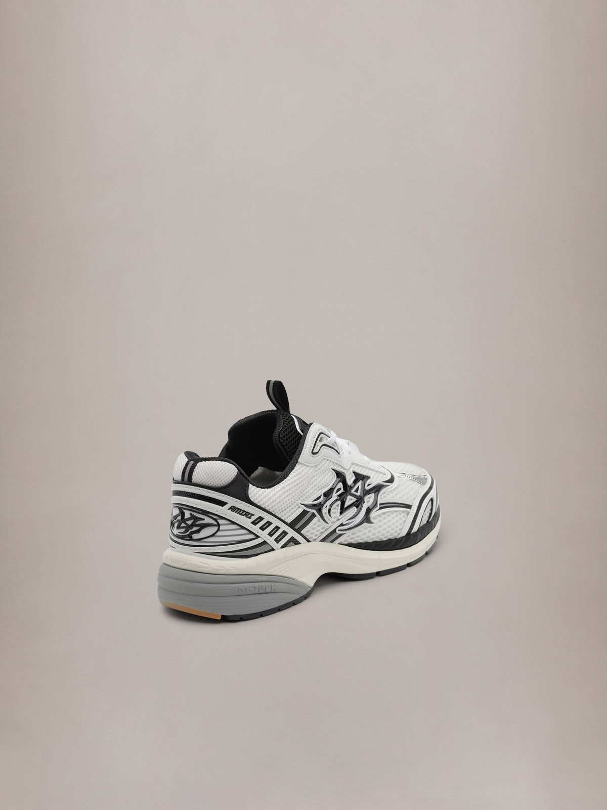 WOMEN- WOMEN'S M-TECH - White Black