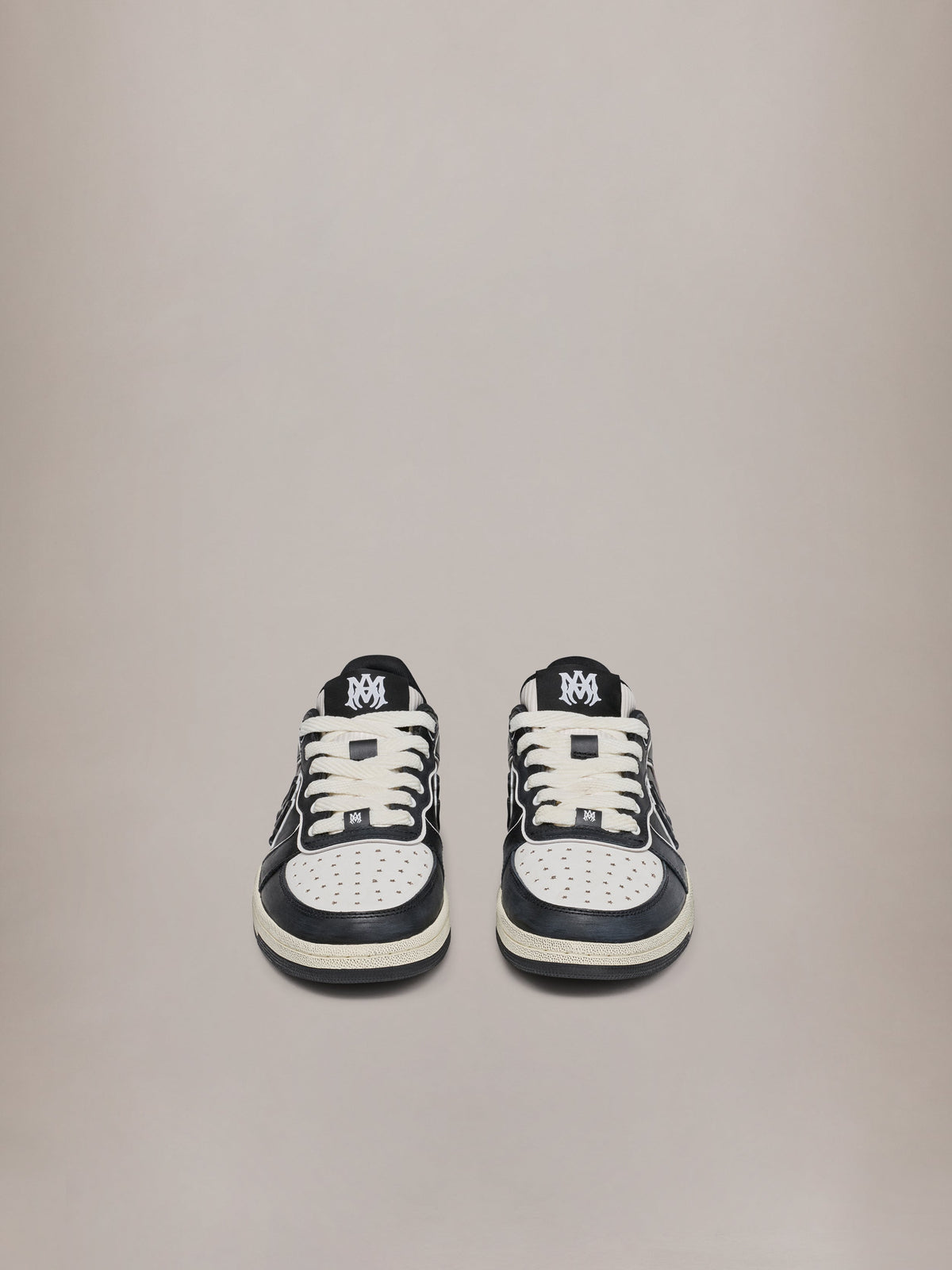 NEWPORT - Black