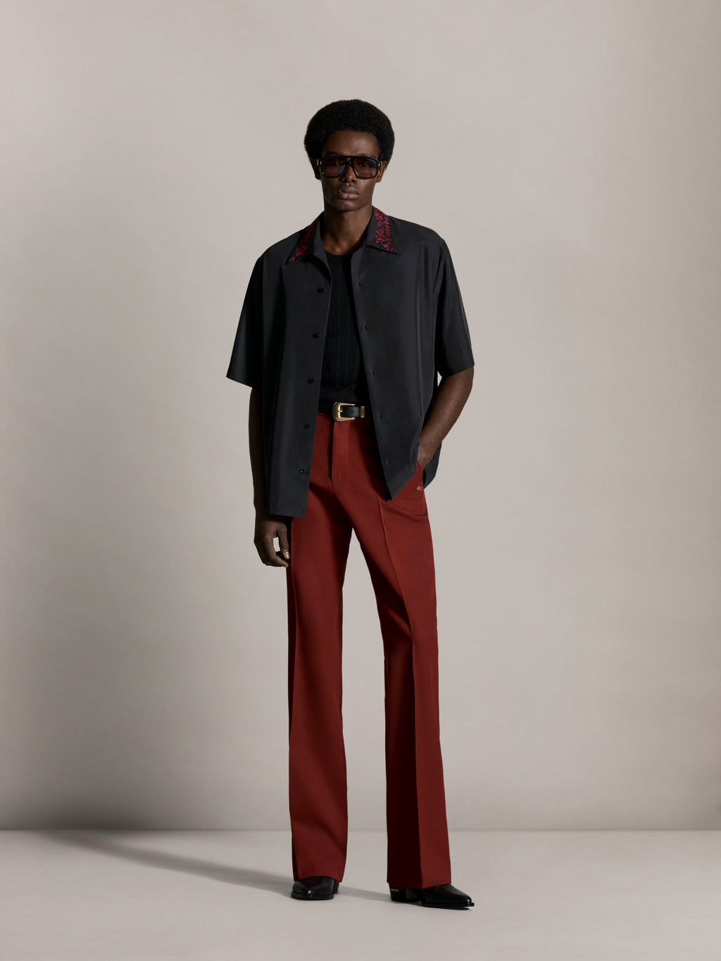 REGULAR FIT FLORAL COLLAR SHIRT - Black