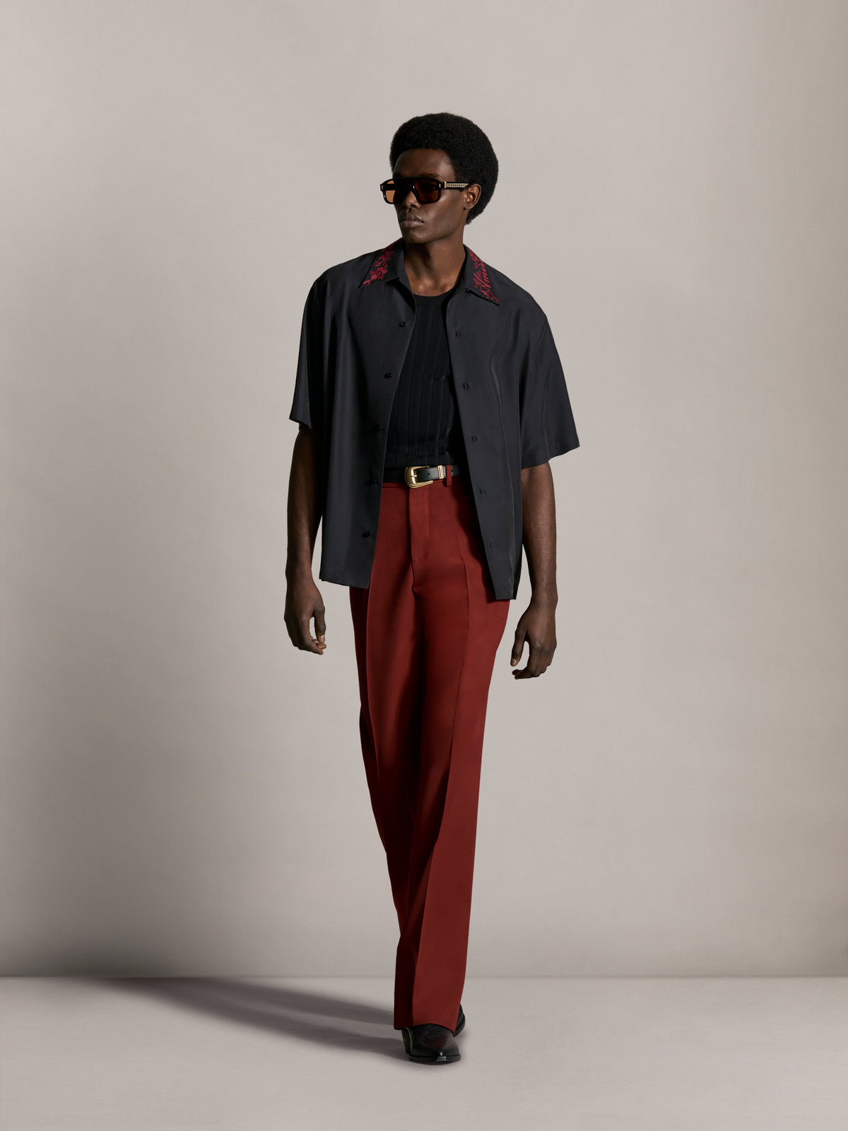 REGULAR FIT FLORAL COLLAR SHIRT - Black