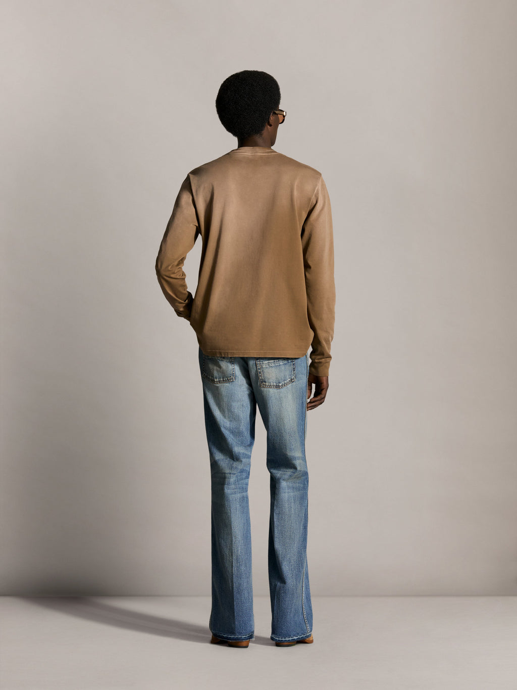 AMIRI SCRIPT OVERSIZED LONG SLEEVE TEE - Coffee